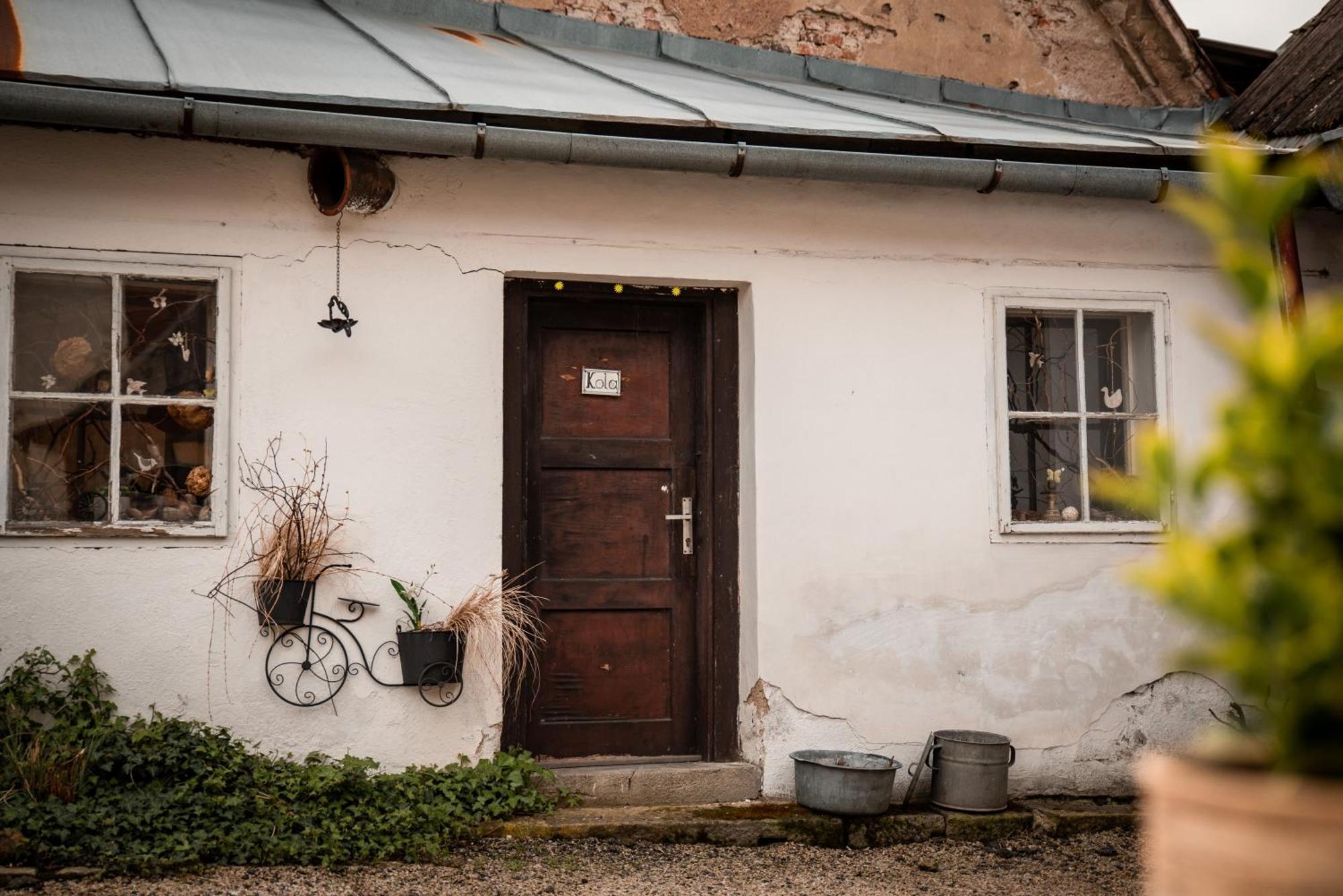 Apart Mikes Telc Exterior photo